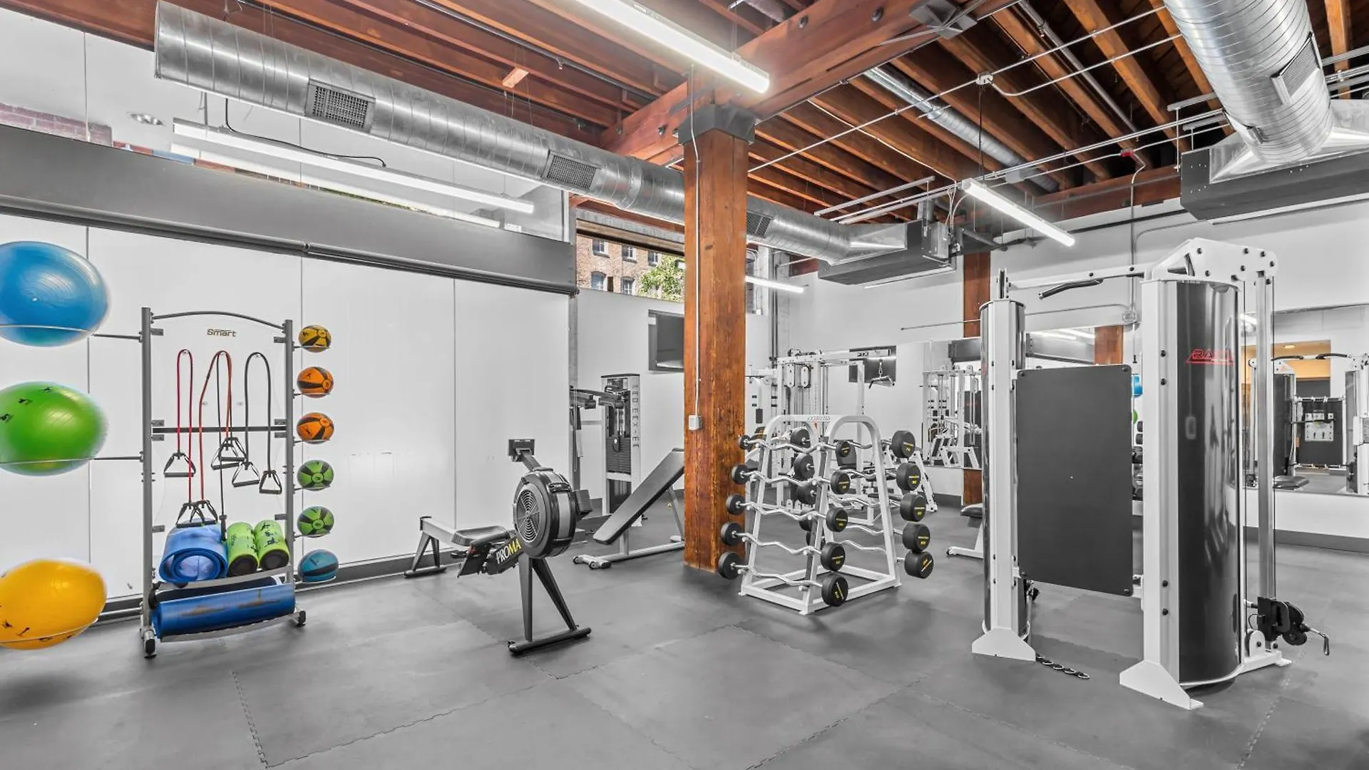 Ferienwohnung 2Br Loft-Parking-Gym-Roof Deck-4K Saint Louis 0*,  USA